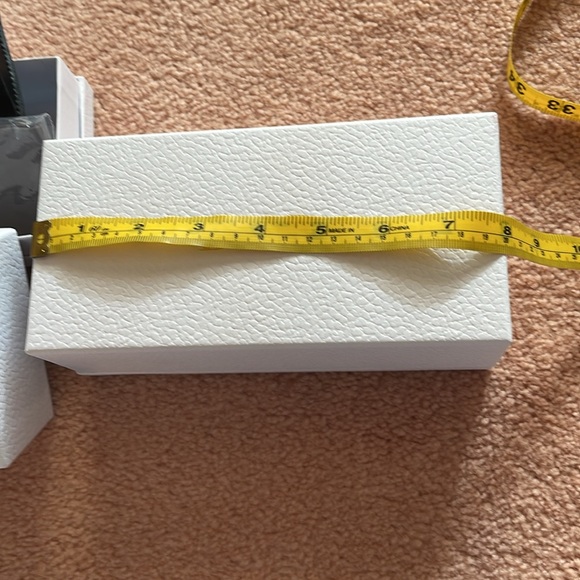 DIOR boxes one with case and one without - Picture 14 of 16